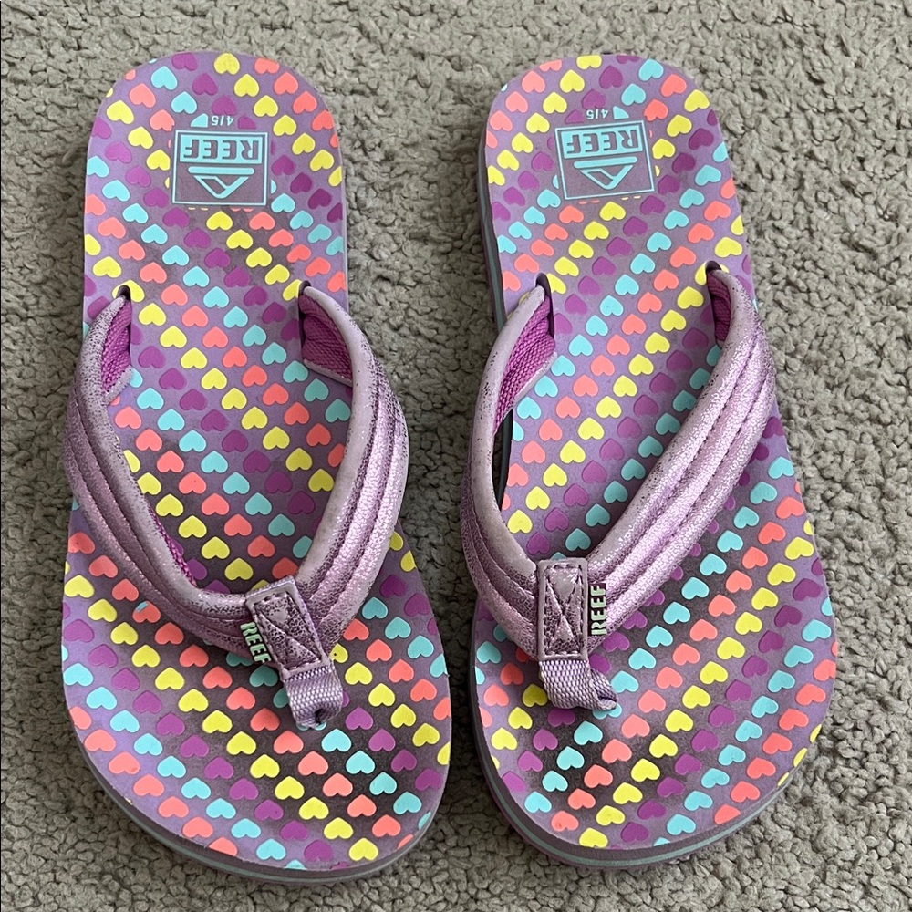 Reef Girls' Purple Heart-Print Flip Flops